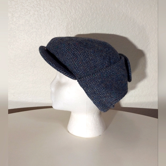Irish Gray & White Wool Motoring Cap - Picture 2 of 15